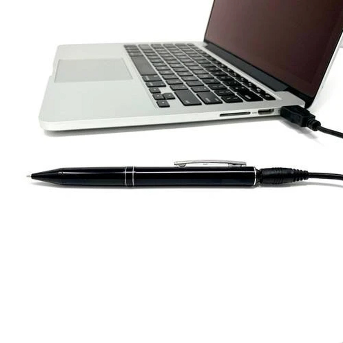 Spy pen audio recorder plugged directly into a computer USB port for file transfer MQ78